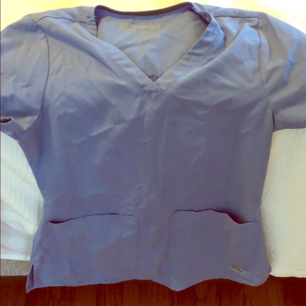 Scrub top